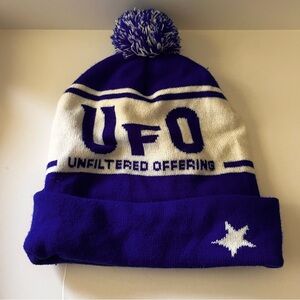 UFO Brewery Beanie Pom Hat Cap Beer White Blue Winter